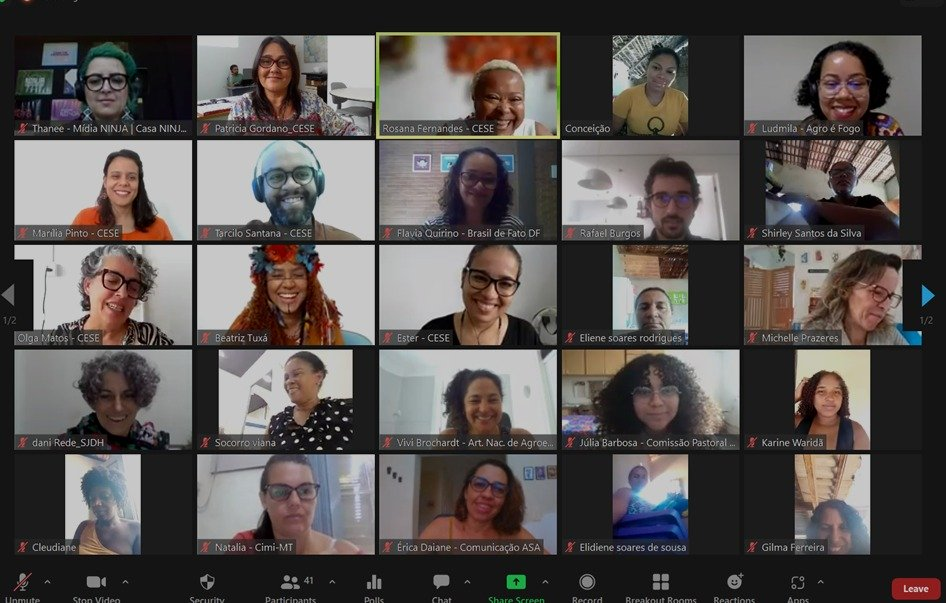 Traditional peoples and communities of the Cerrado exchange experiences with alternative media outlets and discuss strategic communications to strengthen the struggles