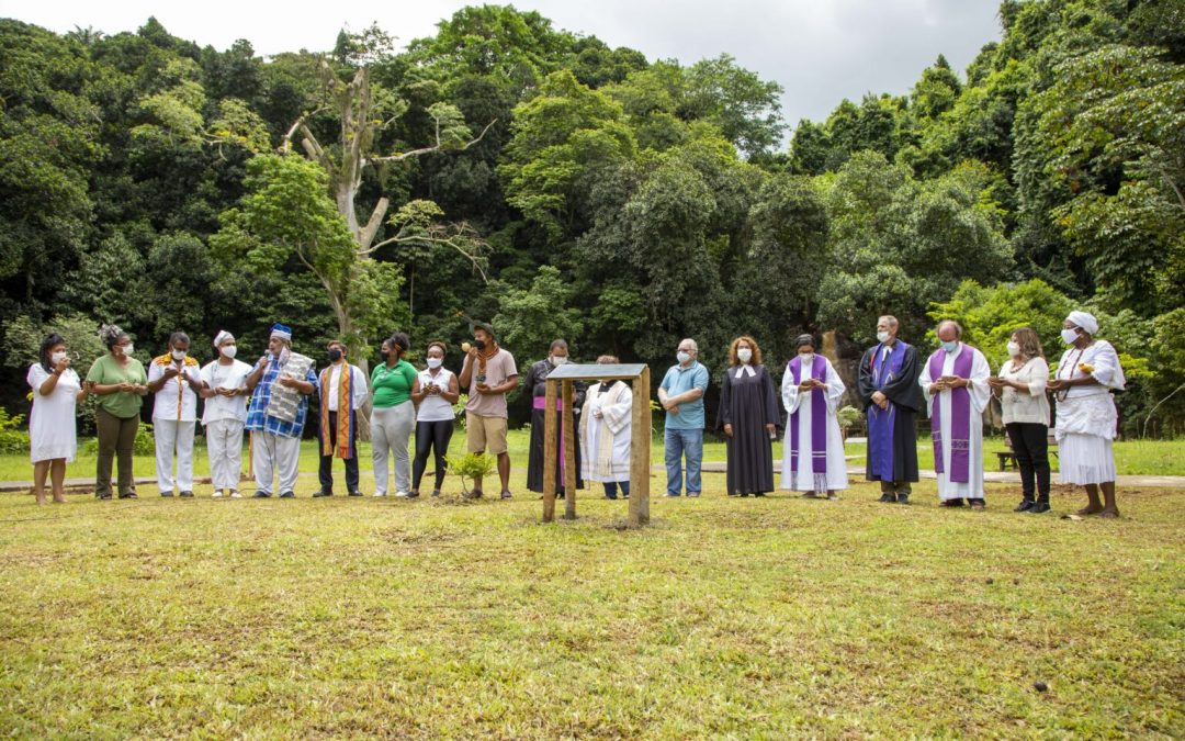 Diversas expressões de fé se reúnem para homenagear vítimas da Covid e esperançar por tempos melhores