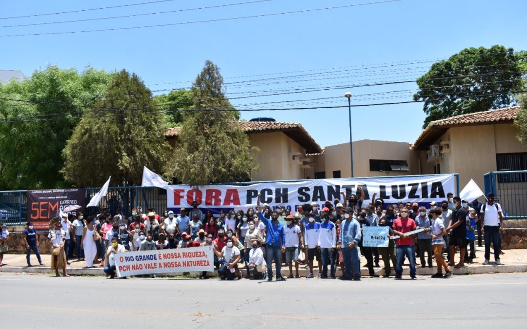 Comunidades ribeirinhas lutam contra implantação de hidrelétrica no oeste baiano