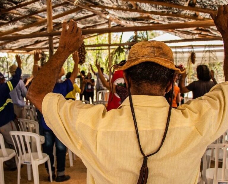 Comunidades veredeiras se reúnem em defesa do Cerrado