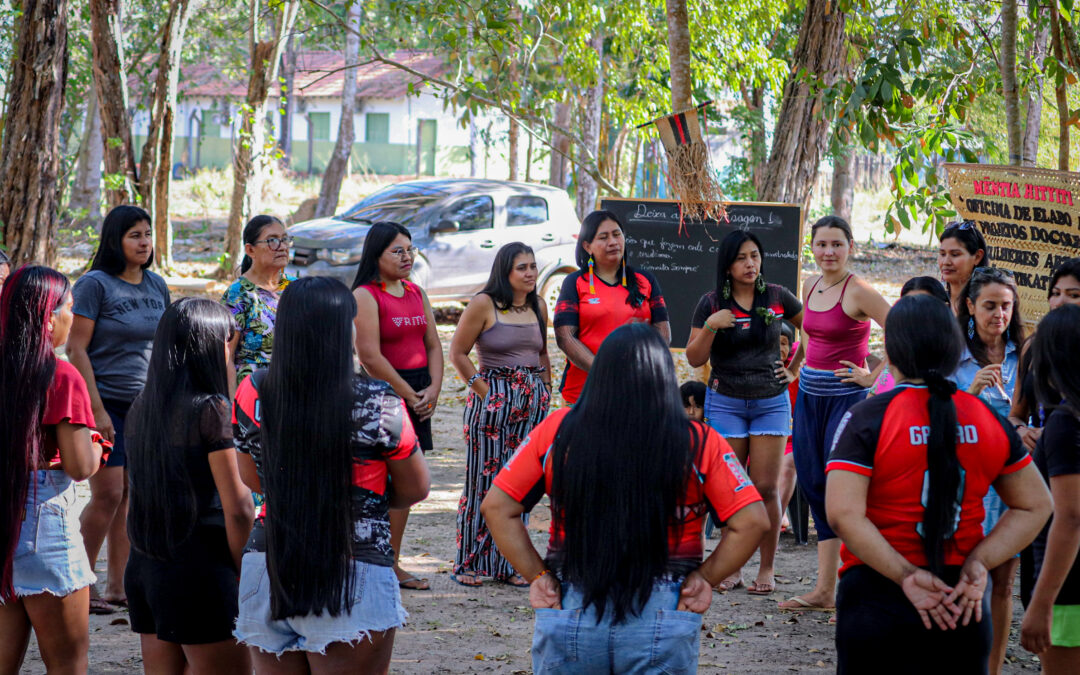 Guerreiras Mēntia Hityiti fortalecem suas capacidades de gestão para defesa do território